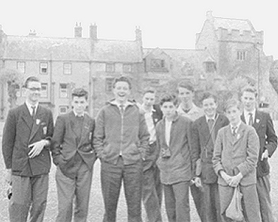 {short description of image}