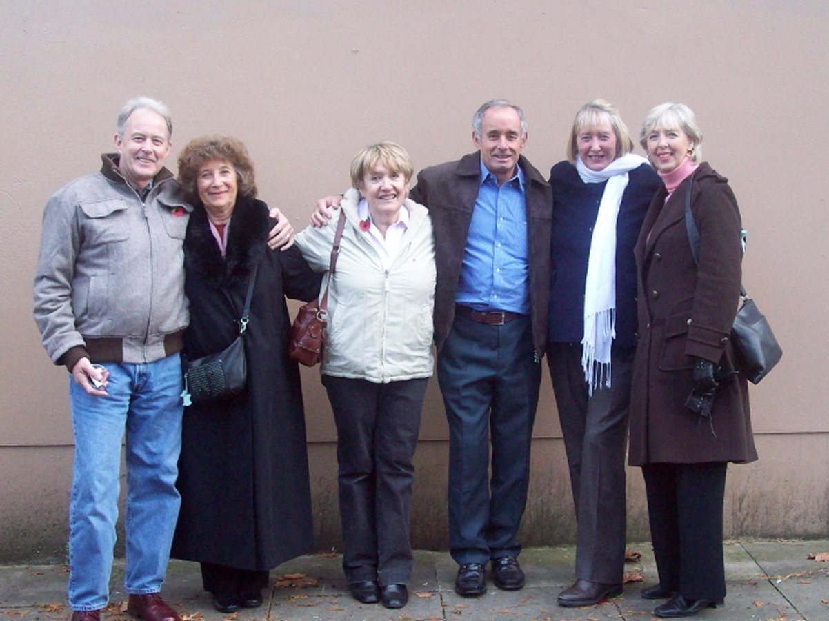 {short description of image}