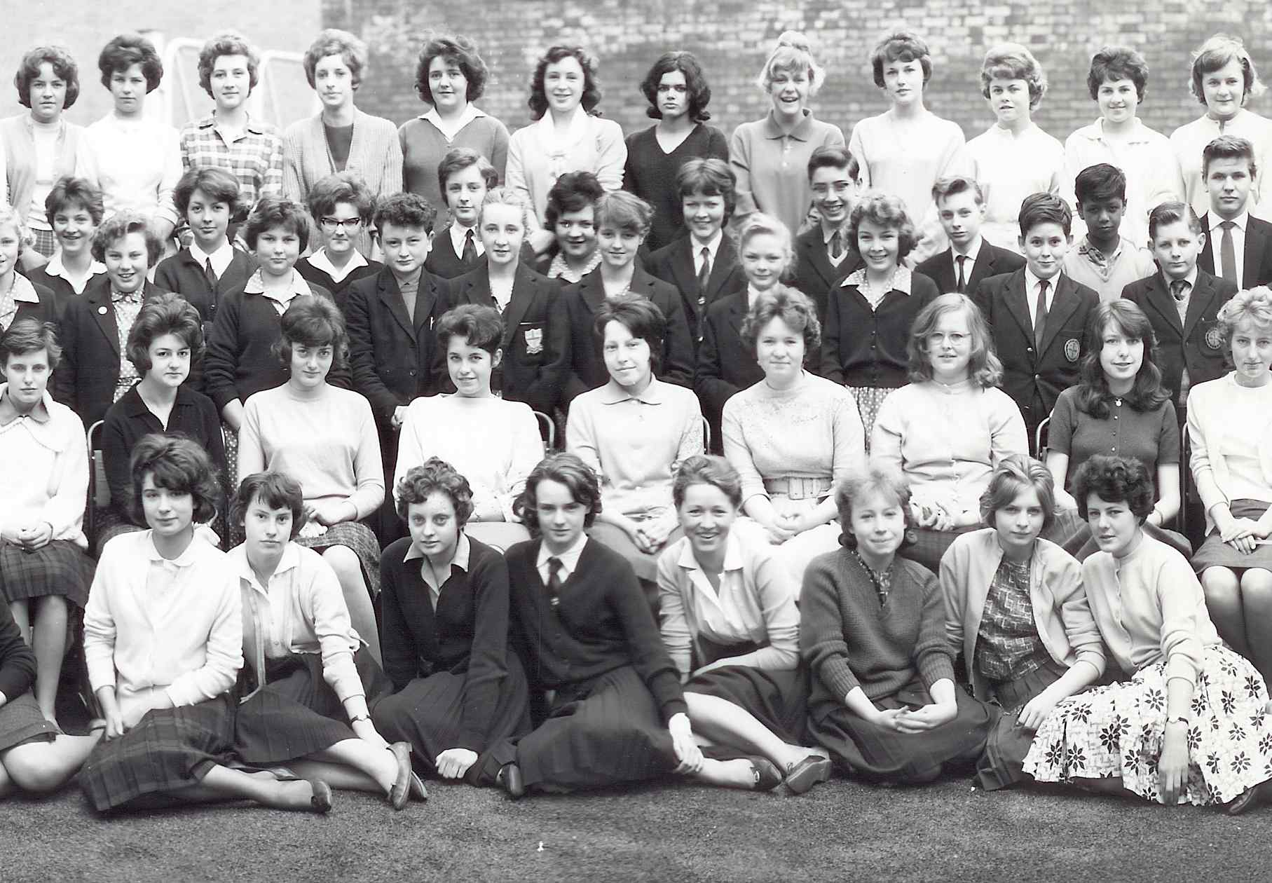 {short description of image}