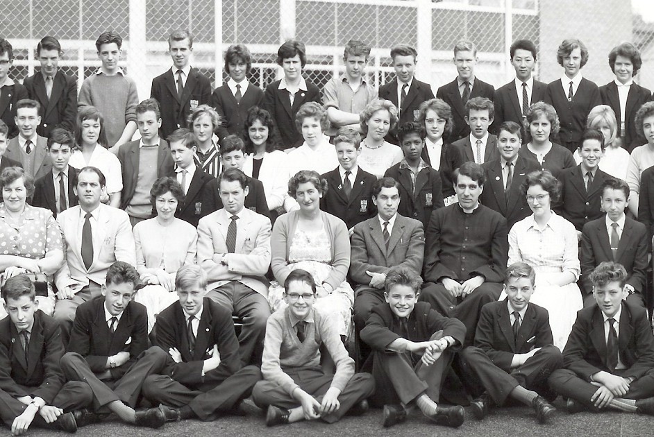 {short description of image}